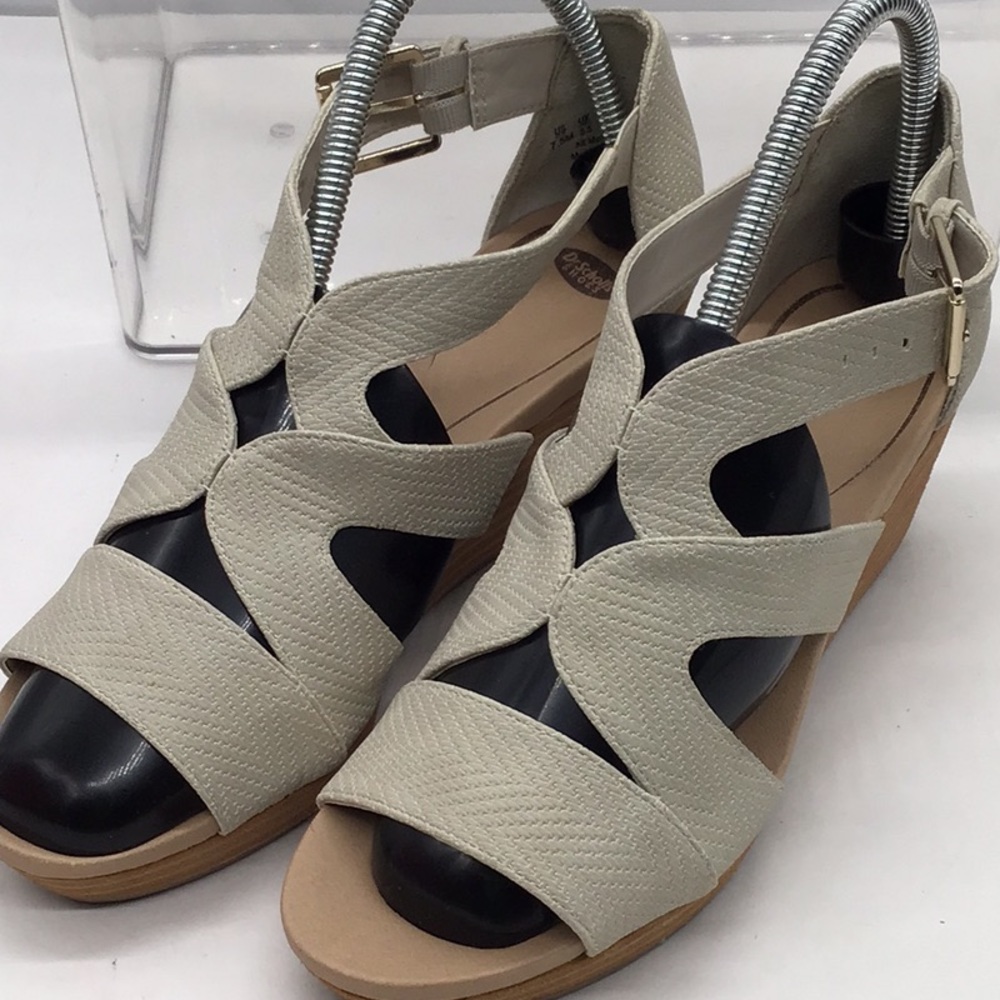 Dr.Scholl’s Beige Heel Sandal - Picture 7 of 10